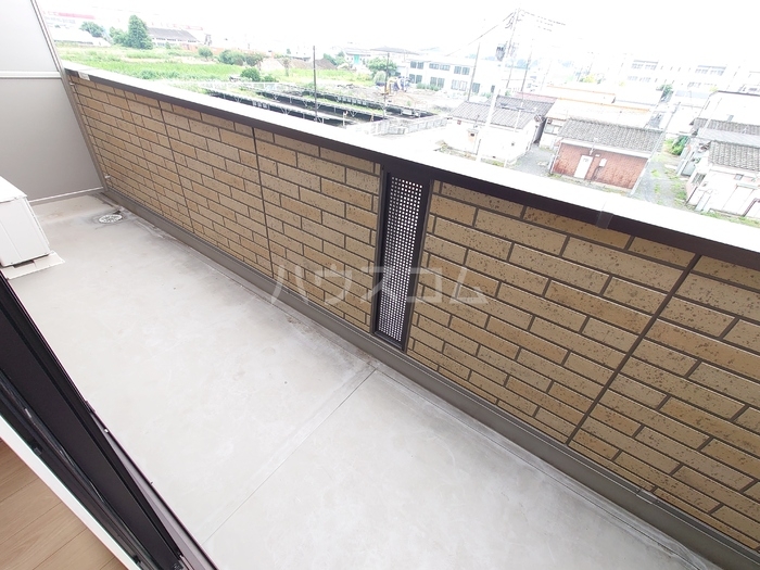 16/27 バルコニー