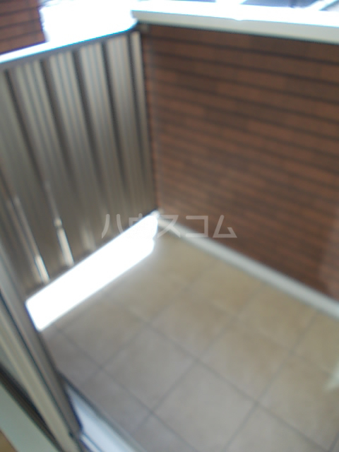 15/23 バルコニー