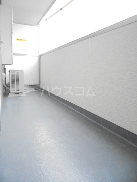 20/30 バルコニー