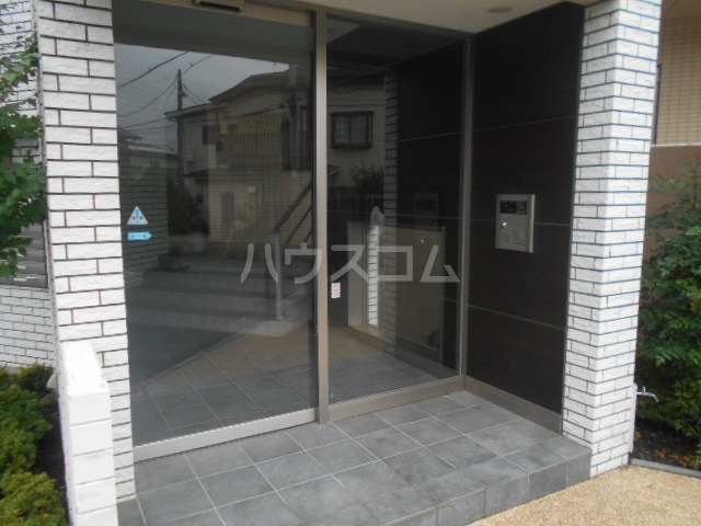 20/24 エントランス