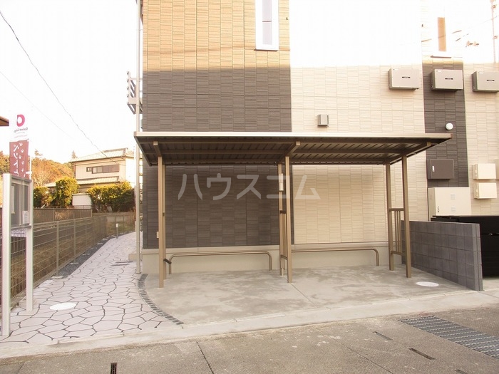 16/22 エントランス