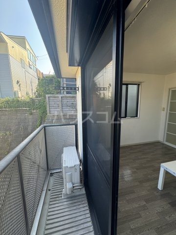 20/30 バルコニー