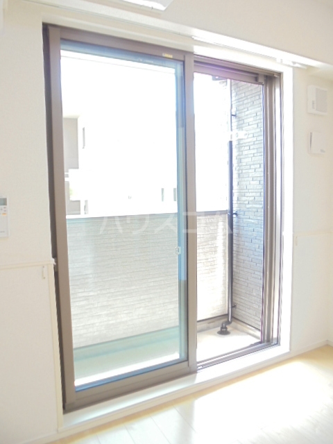 14/23 バルコニー