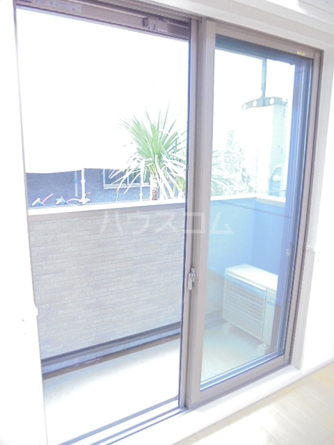 15/23 バルコニー