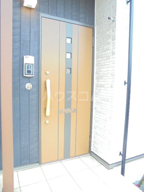 3/10 エントランス