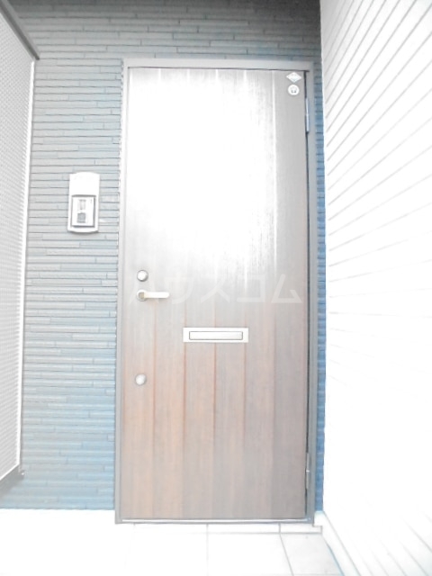 17/25 エントランス