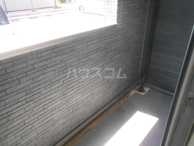 23/30 バルコニー