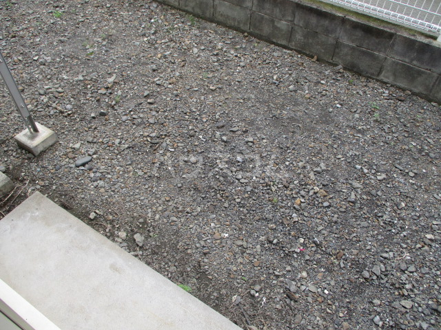 18/27 バルコニー