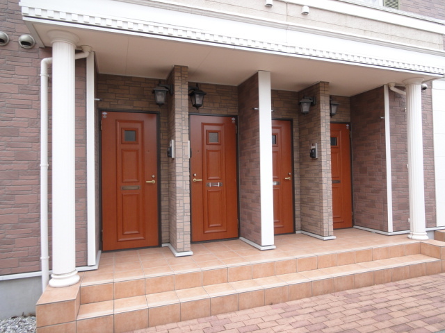 17/26 エントランス