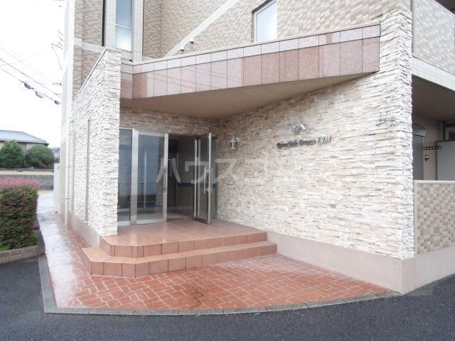 4/10 エントランス