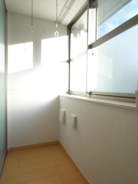 16/28 バルコニー