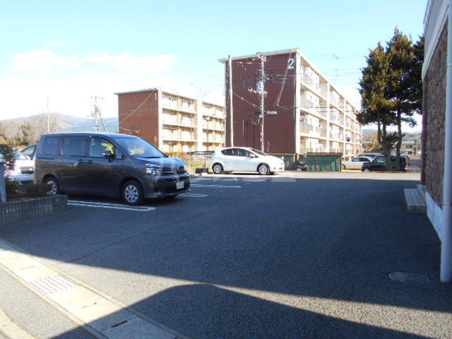 21/22 駐車場