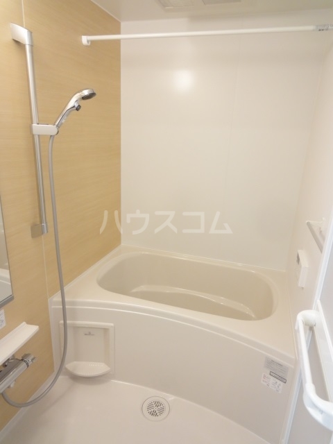 14/30 浴室