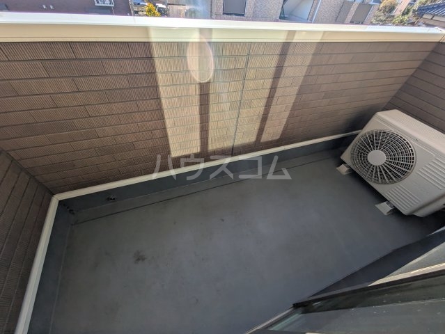 19/30 バルコニー