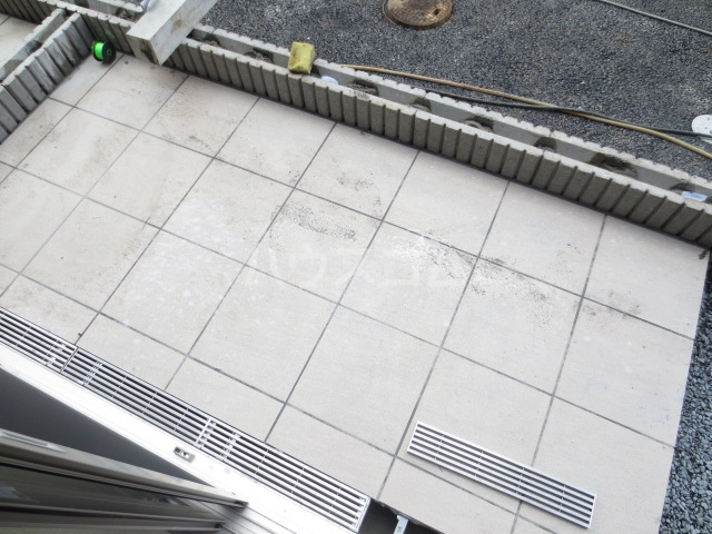 15/30 バルコニー