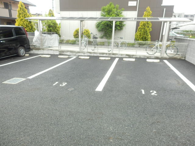 4/8 駐車場