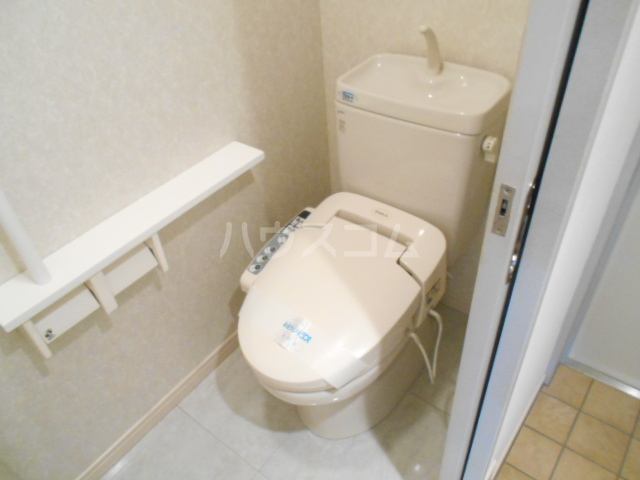 20/30 トイレ