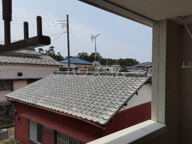 13/23 バルコニー