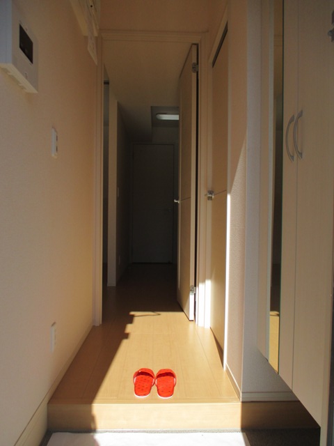 5/22 玄関