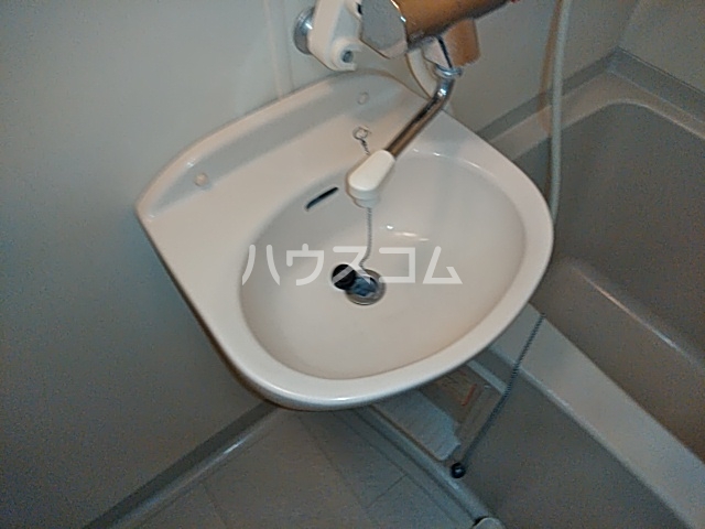 13/30 洗面