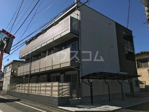 14/19 エントランス