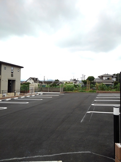 15/19 駐車場