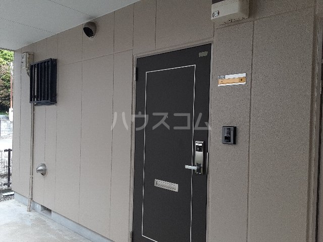 2/5 エントランス