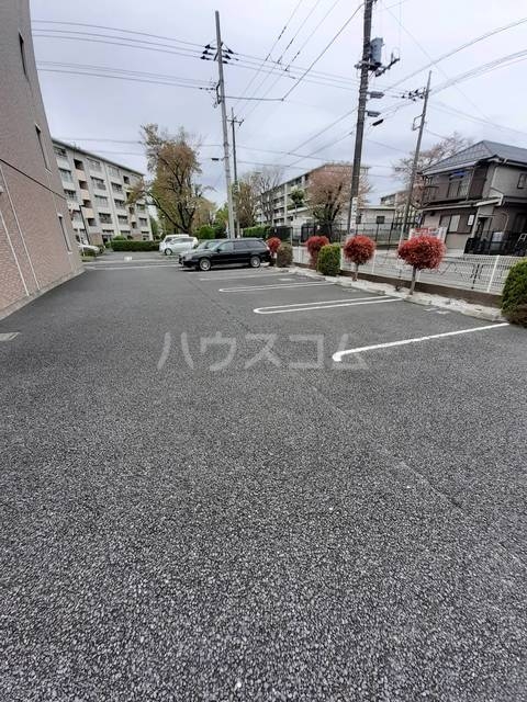 3/10 駐車場