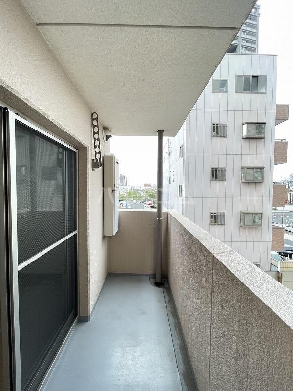 16/22 バルコニー