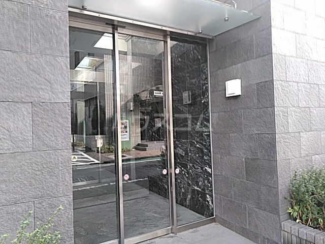 20/25 エントランス