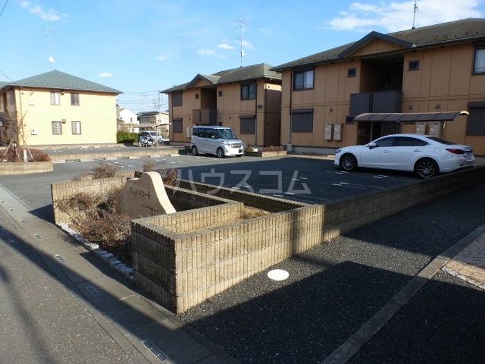 2/2 駐車場