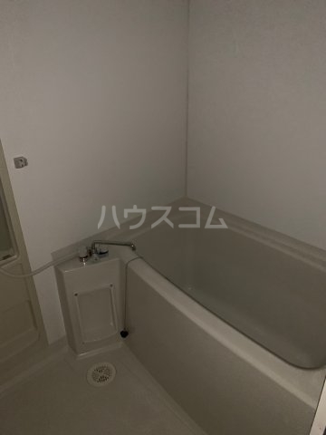 17/30 浴室
