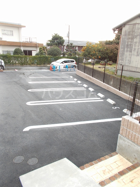 2/8 駐車場