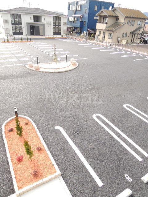 2/8 駐車場