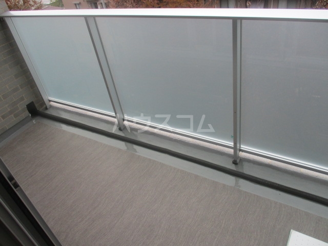 13/19 バルコニー