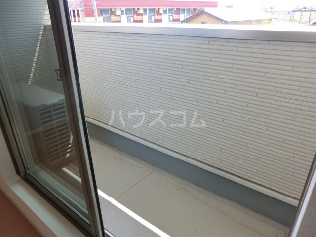 18/28 バルコニー