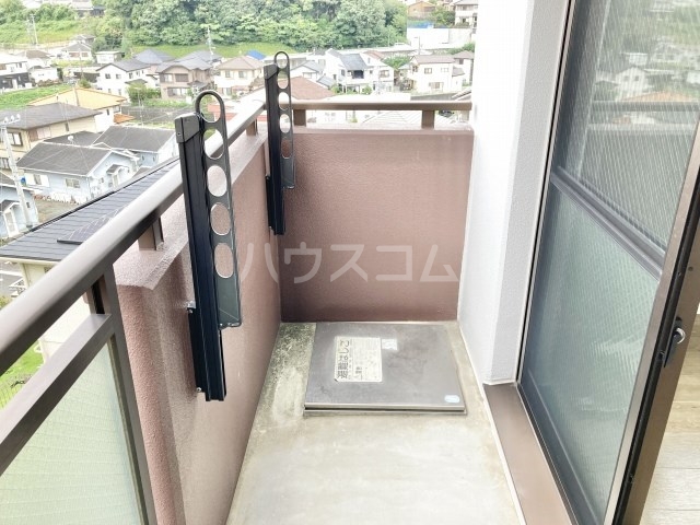 20/27 バルコニー