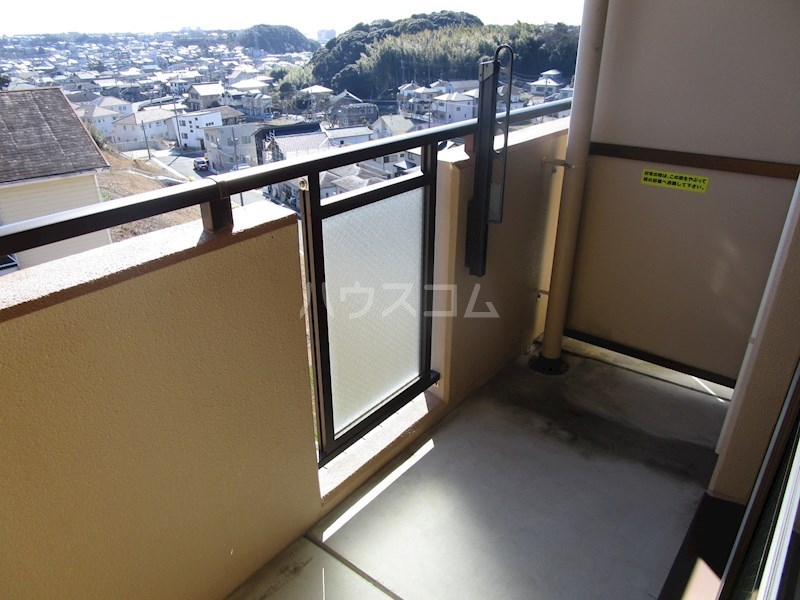 19/28 バルコニー