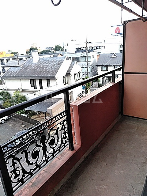 20/30 バルコニー