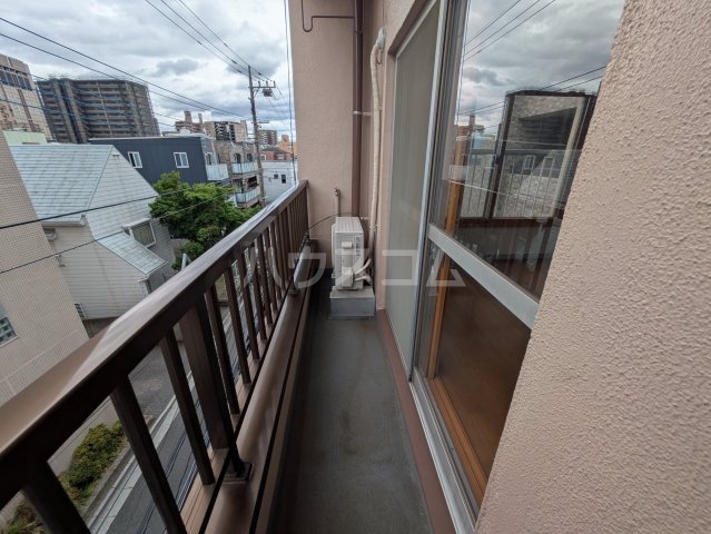 21/30 バルコニー