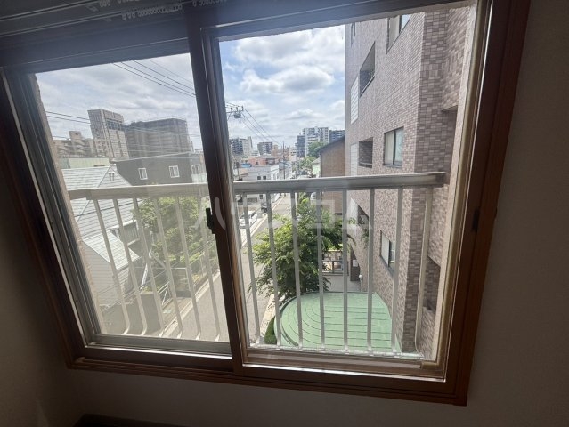 2/30 外観