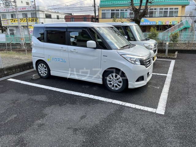 26/30 駐車場