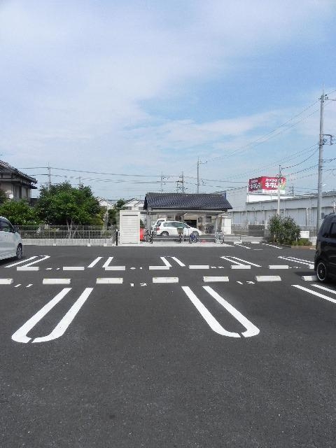 14/15 駐車場