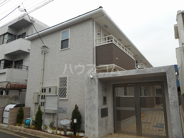 2/8 外観