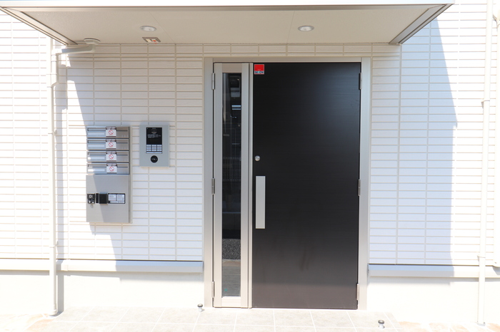 15/23 エントランス