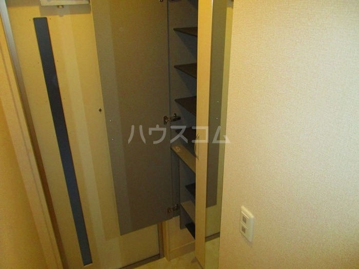 5/20 玄関