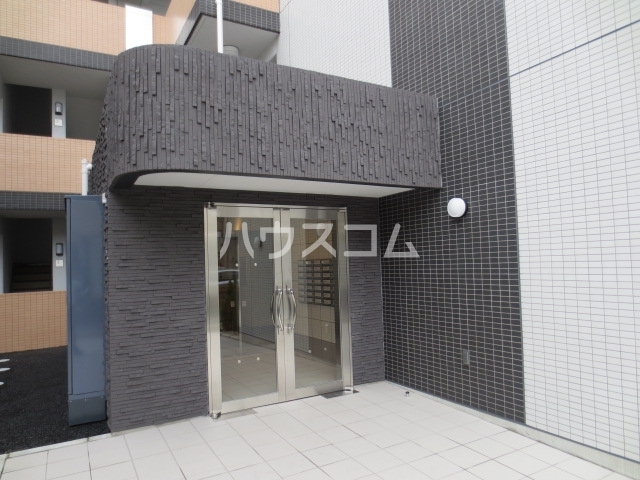 21/29 エントランス