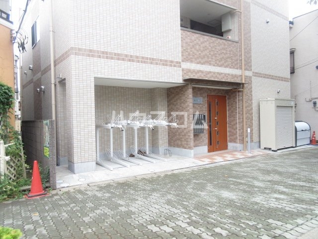 19/21 エントランス