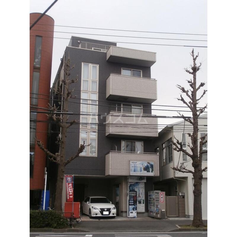 14/14 エントランス