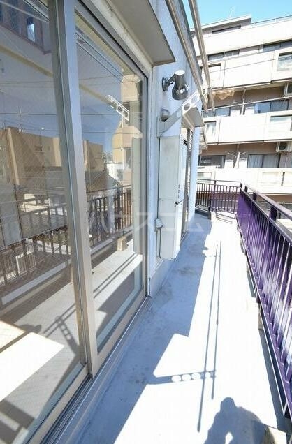 13/23 バルコニー